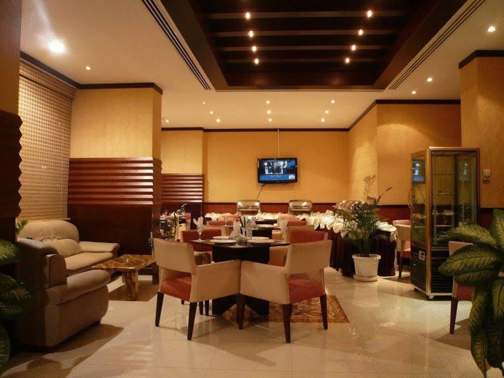 Grand Pj Hotel Ras al-Khaimah Ngoại thất bức ảnh