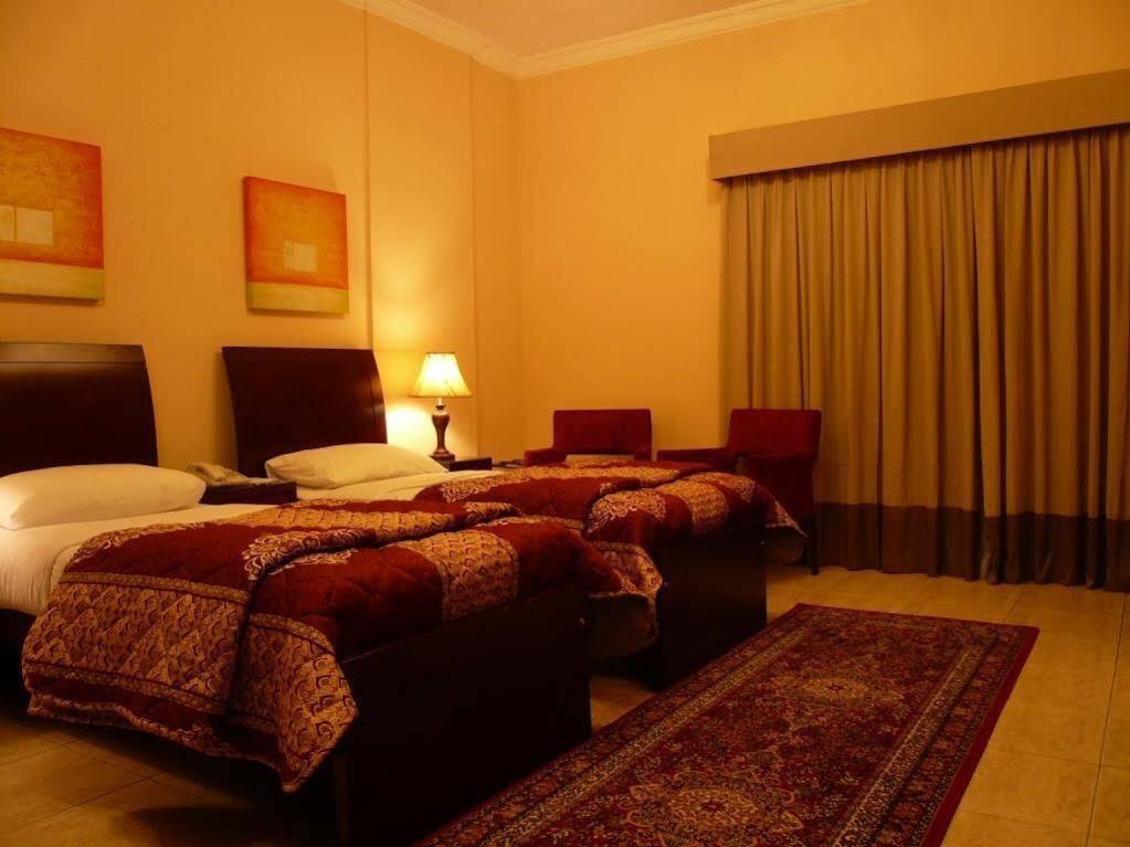 Grand Pj Hotel Ras al-Khaimah Ngoại thất bức ảnh